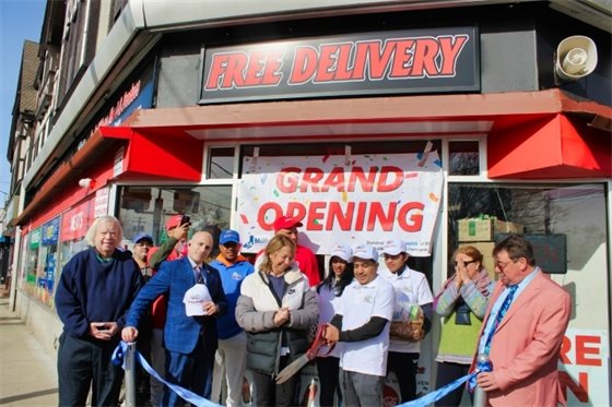 New grocery, La Antillana, opens in historic downtown WH building