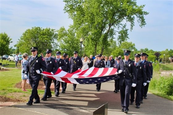 47 bricks dedicated at Veterans Walk of Honor ceremony on West Haven shoreline
