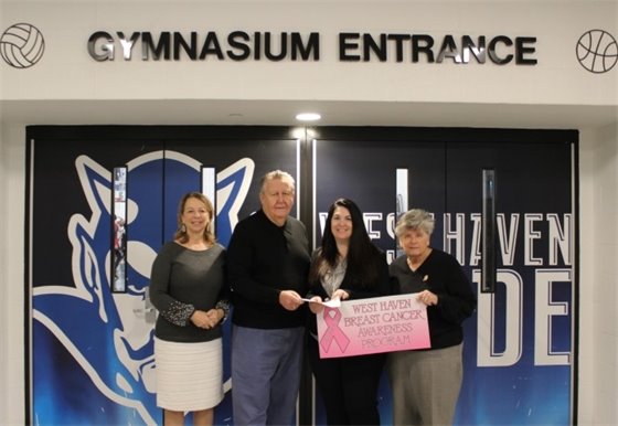 $14K gift continues funding for breast cancer scholarship for 21 years