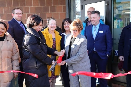 New Haven Bank opens branch in downtown West Haven