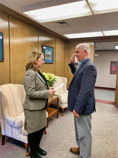 Rick Fontana sworn in as WH’s new emergency management director