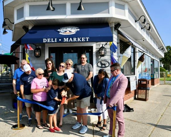 Prospect Beach House Reopens Creigh (Small)